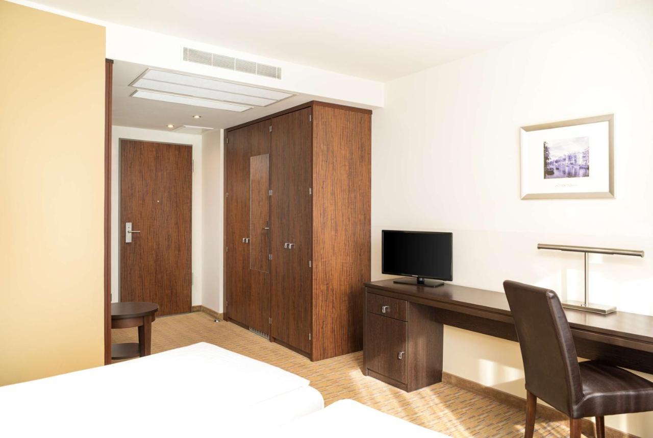 เวิลด์โฮเต็ล เดอะ ริลาโน ฮัมบูร์ก Hotel ภายนอก รูปภาพ