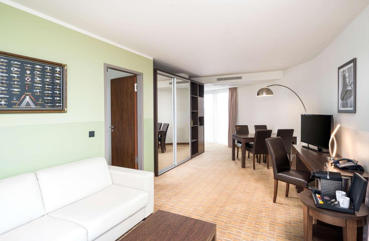 เวิลด์โฮเต็ล เดอะ ริลาโน ฮัมบูร์ก Hotel ภายนอก รูปภาพ