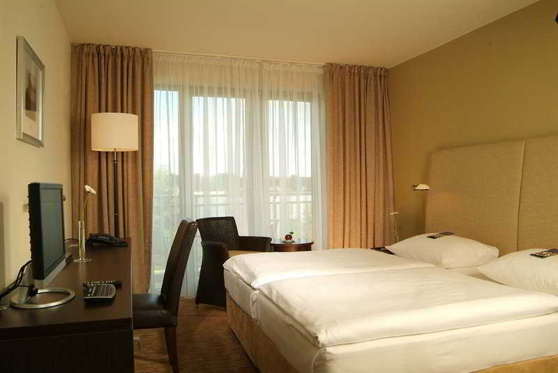 เวิลด์โฮเต็ล เดอะ ริลาโน ฮัมบูร์ก Hotel ภายนอก รูปภาพ